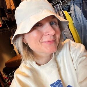 Lululemon Cream (reversible) Bucket Hat